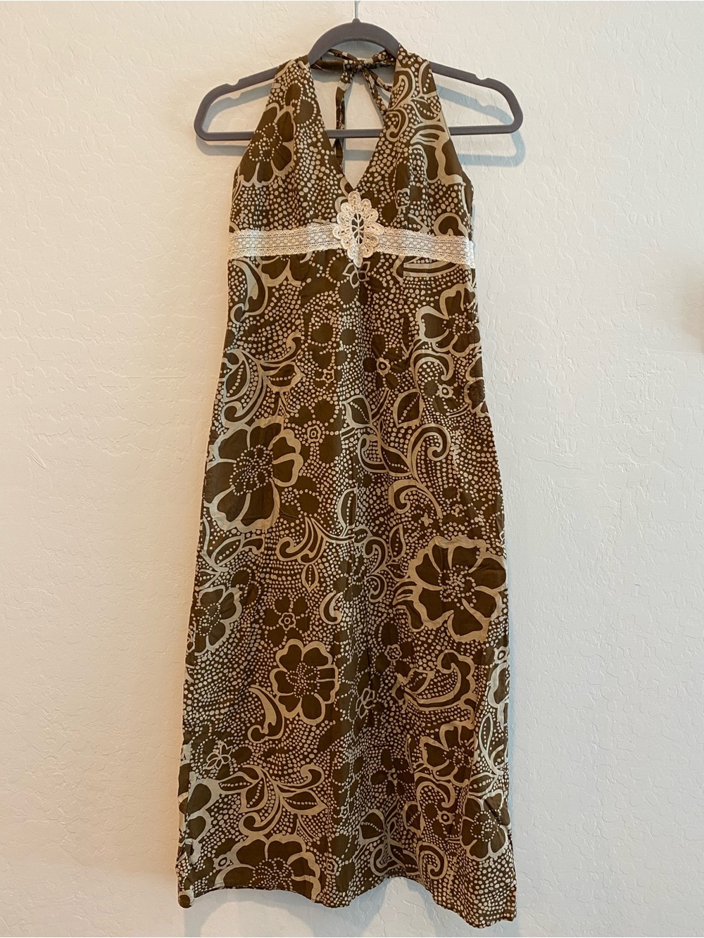 VNTG Roxy Halter Maxi Dress